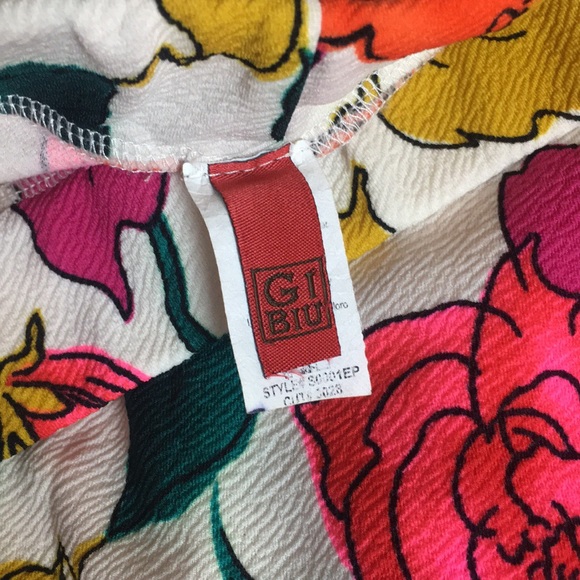 Bold Red/Hot Pink Flower Pattern Mini Skirt - Picture 2 of 5